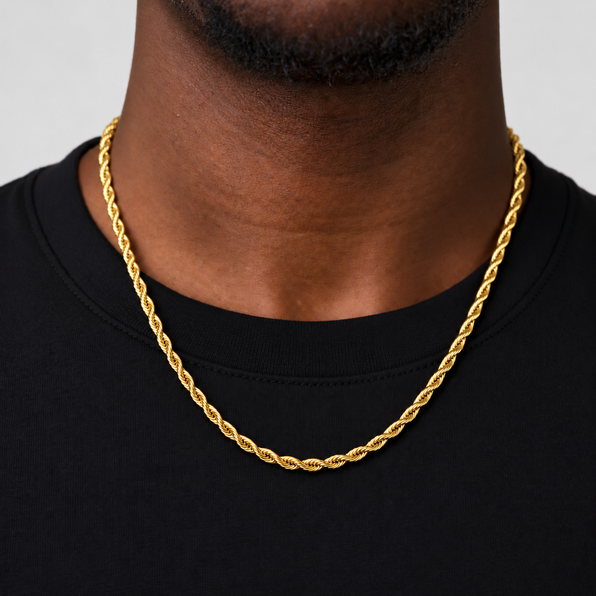 5mm 18k PVD gold rope chain, 55cm, black tee model photograph