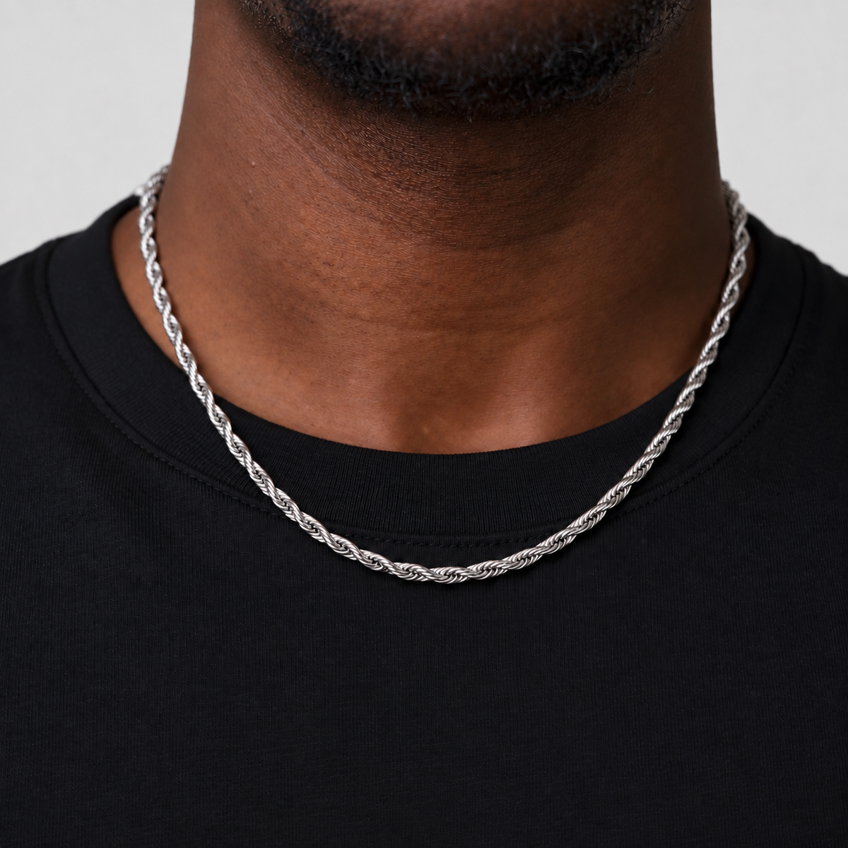 5mm silver rope chain, 50cm, black tee model photograph